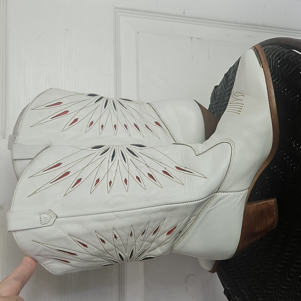 Dingo Vintage White Leather Western Cowboy Boots Laser Star Cutout Size 6.5 - Picture 6 of 15
